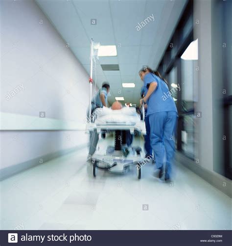 Hospital Gurney Stock Photos & Hospital Gurney Stock Images - Alamy