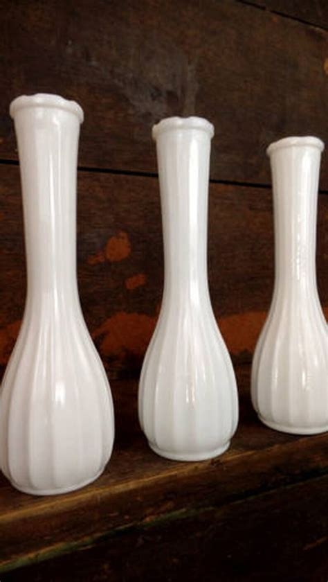 Vintage White Milk Glass Flower Vases Milk Glass Bud Vases Set Etsy