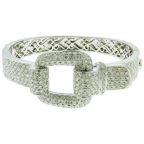 18 Karat White Gold Diamond Bangle For Sale At 1stdibs