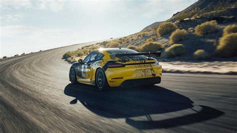 718 Cayman Gt4 Clubsport Is Mid Engine Gentleman S Racer Rennlist