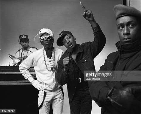 Flavor Flav And Terminator X Photos Et Images De Collection Getty Images