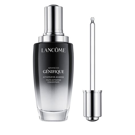 Lancôme Has Created A New Formula For Its Advanced Génifique Serum