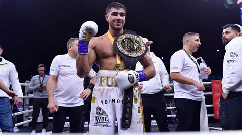 Tommy Fury boxing record: How many wins does he have so far? - Dexerto