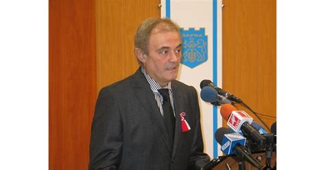 Кирил Йорданов утре обявява дали подава оставка