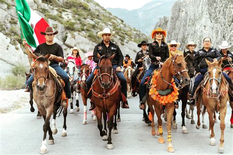 Participan Más De 700 Jinetes En Cabalgata De Santa Catarina Reporte