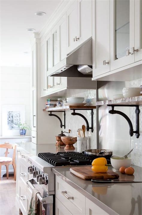 Awesome Decor: Open Shelves in the Kitchen