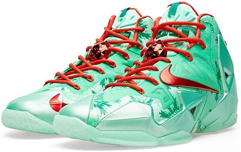 Nike Lebron 11 Christmas 616175 301 Size 8 Amazonca Shoes And Handbags