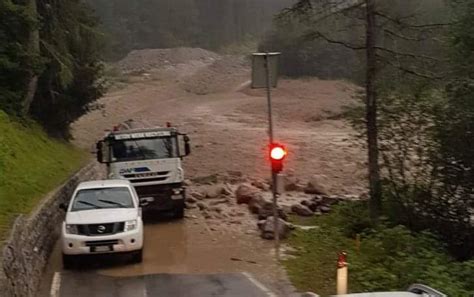 Forte Nubifragio In Alto Adige Danni Ingenti Radio Nbc Rete Regione