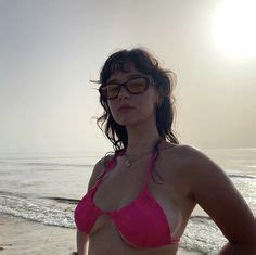 Hot Sexy Megan Miller Bikini Pics