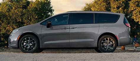 2024 Chrysler Pacifica Features Specs Salt Lake Valley CDJR