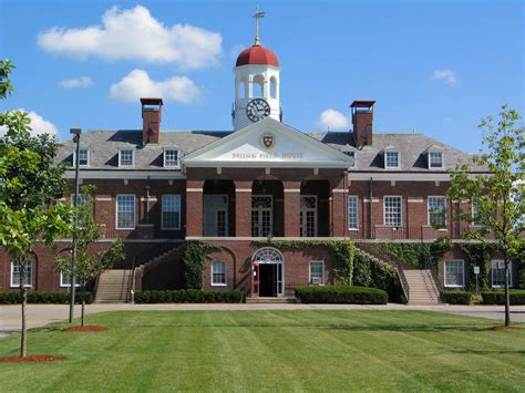 ALL ABOUT TOP UNIVERSITIES: RANK 2- Massachusetts Institute of Technology