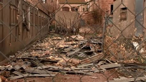 Tejados Arrancados Y Casas Sin Electricidad Un Potente Tornado Arrasa