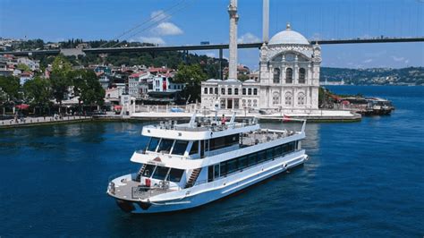 Sunset Cruise Yat Ki Ilik Stanbul Bo Az Tekne Turu