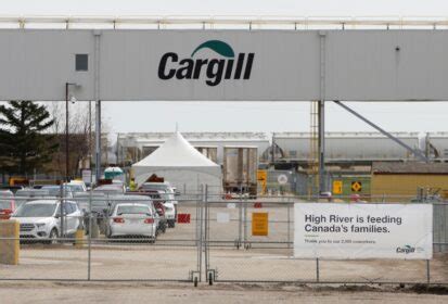 Cargill serves lockout notice on High River workers - AGCanada - AGCanada