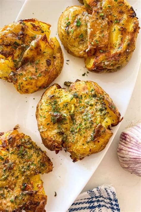 Garlicky Air Fryer Smashed Potatoes This Healthy Kitchen