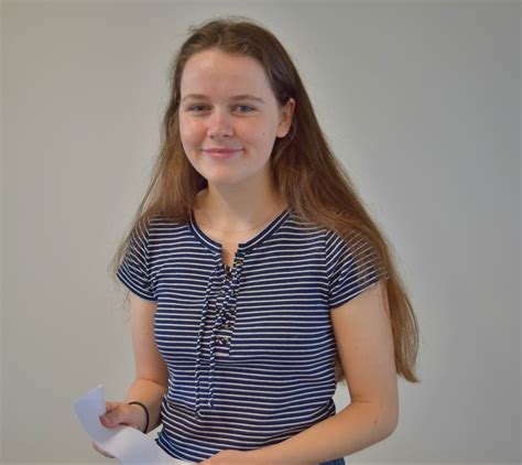 This Katee Owen GIF Is Breaking The Internet  See It Now! Image 20