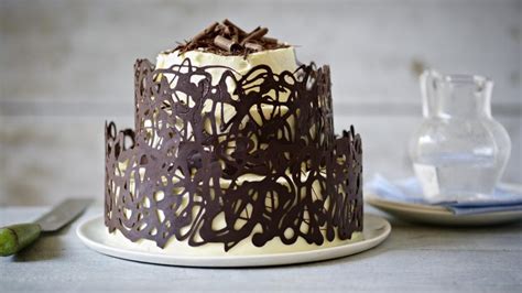 Tổng Hợp Chocolate Cake Decorating Ideas For Beginners để Tạo Bánh Ngọt Hoàn Hảo