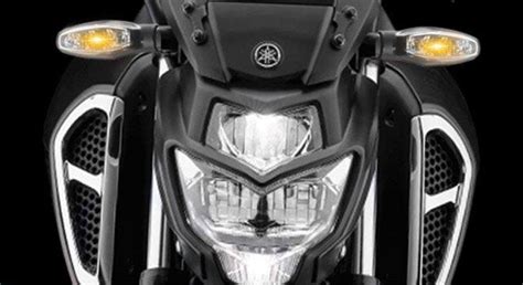 Yamaha Fzs V3 Dark Knight Edition Price Specs Top Speed And Mileage In