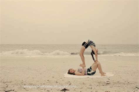 Two Person Stunts And Other Tweenage Vacation Photo Ideas Partner Yoga Poses Two Person Yoga