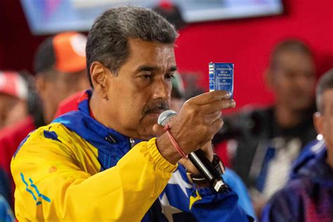 Venezuela exige a siete países retirar de inmediato a su personal