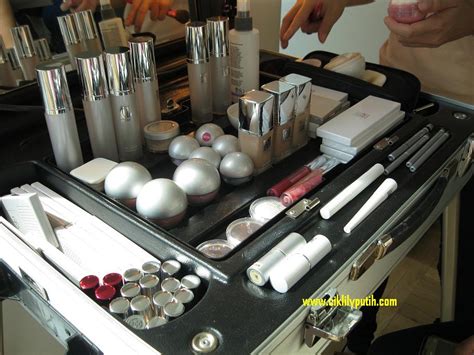 CikLilyPutih The Lifestyle Blogger Lets Get Naked With Dermalogica