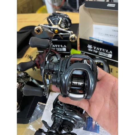 Daiwa New Tatula Svtw Shl Left Handle Fishing Machine Genuine