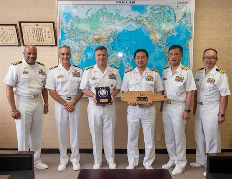 Dvids Images Csg 11 Nimitz Visit Jmsdf Sasebo District Image 10