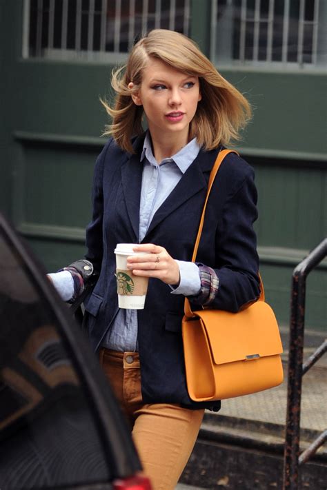 Taylor Swift Casual Style - Out in NYC - March 2014