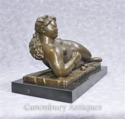 Bronze Botero Figurine Rubenesque Nude Female Statue Signed