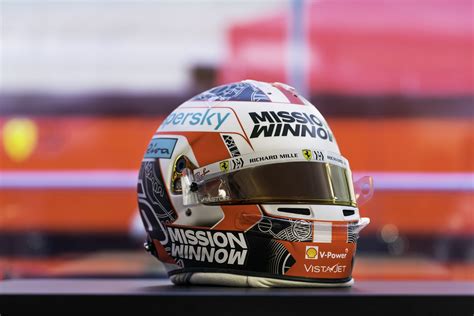 Gp Eeuu F El Casco De Leclerc Para Austin Marca