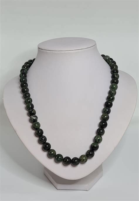 Precious Greenstone Necklaces Perfect For Partywear DM Jewellery