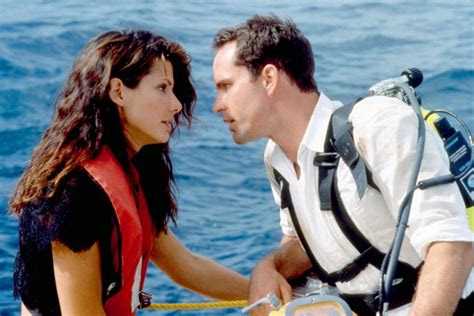 O único filme que Sandra Bullock diz que tem vergonha e se arrepende de