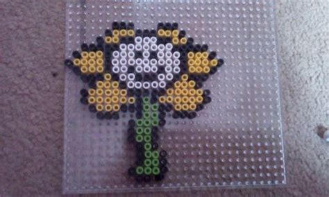 Flowey The Pixelated Flower Undertale Aus Amino