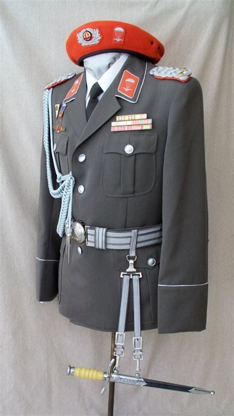 213 East German Paratrooper Officer Uniform