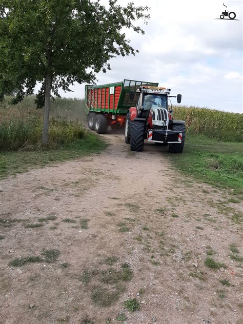 Foto Steyr Cvt Van Loon En Grond Werken Van Hooste Guy Bvba