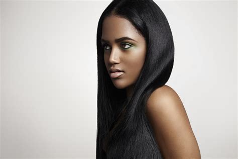 6 Expert Tips For Straightening Natural Hair