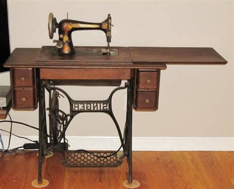 Antique Singer Treadle Sewing Machine for sale in UK | 63 used Antique ...