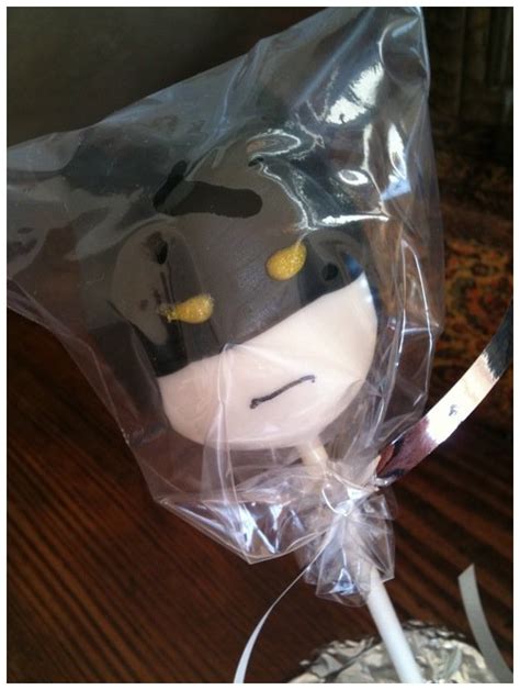 Batman Cake Pops