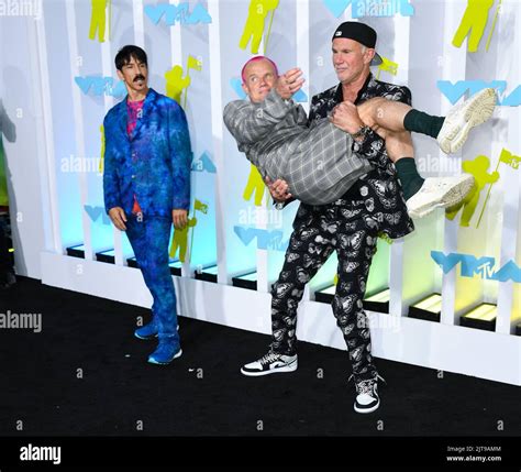 August Th Newark USA The Red Hot Chili Peppers Arriving At The MTV Video Music