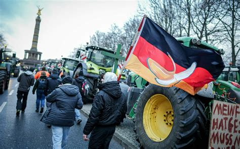 Bauernproteste Unter Pfiffen Lindner hält Rede