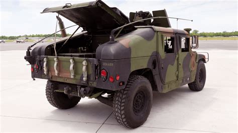 What is a Military Surplus Vehicle, and How Can You Get One? - Drivin ...