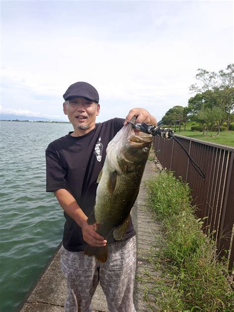 生き餌の親子 さんの 2023年09月02日のブラックバスの釣り・釣果情報滋賀県 琵琶湖 アングラーズ 釣果600万件の魚釣り