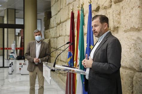 Detenido un concejal del Ayuntamiento de Córdoba junto a 12 empresarios