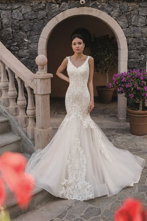 Robe de mariée sirène en dentelle Oksana Mukha Paris