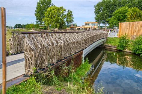 Smart Circular Bridge Almere Structurae