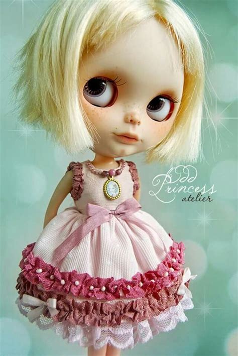 Pin By Sara Design For Dolls On Blythe Pink Princess Pink Dress Blythe Dolls