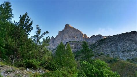 Chapeau De Gendarme Sonnez Et Montez Arrampicata Free Climbing A