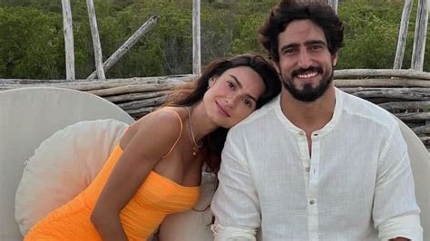 Thaila Ayala Encanta Momento Ntimo Entre Renato G Es E O Filho