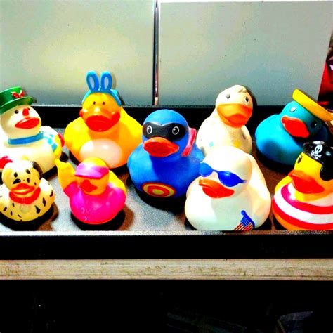 Darn CUTE Vintage rubber ducky collection | Etsy