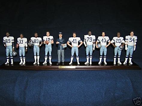 1977 Dallas Cowboys Memorabilia Statuette Mint Cond 19174844